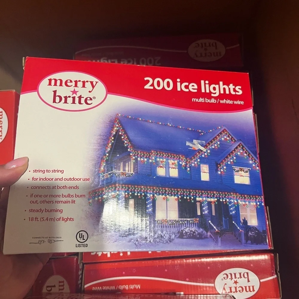 200 colored Christmas lights